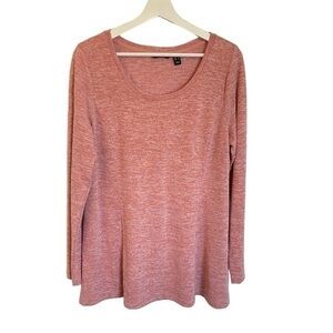 Halston Scoop Neck Pink Sweater